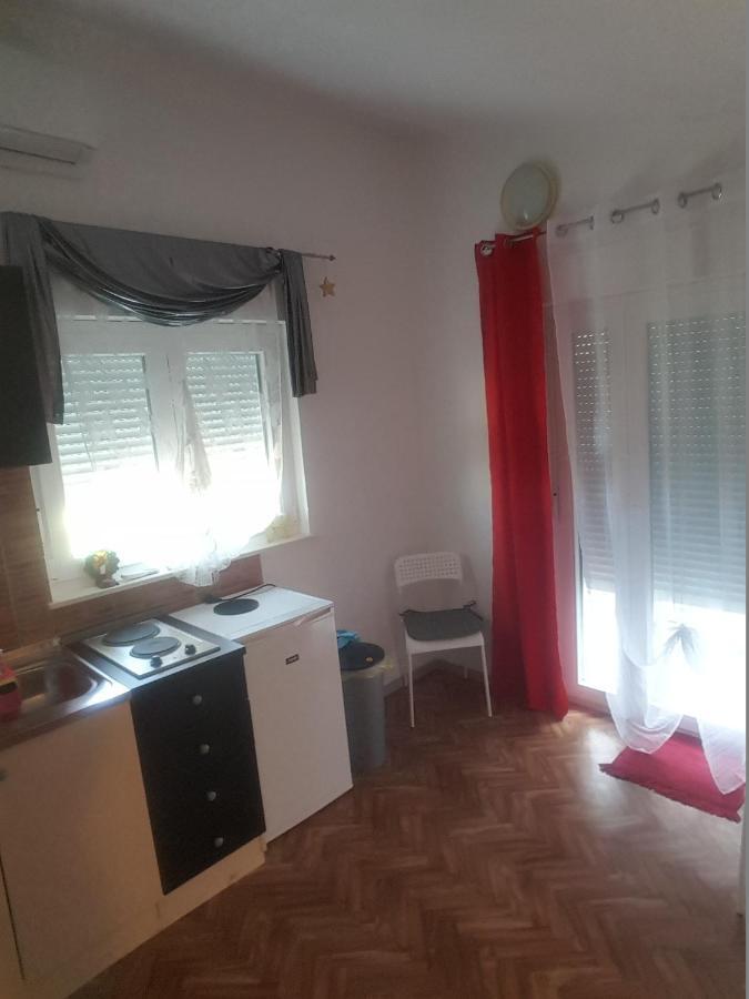 Apartments Megi Biograd Na Moru Eksteriør billede