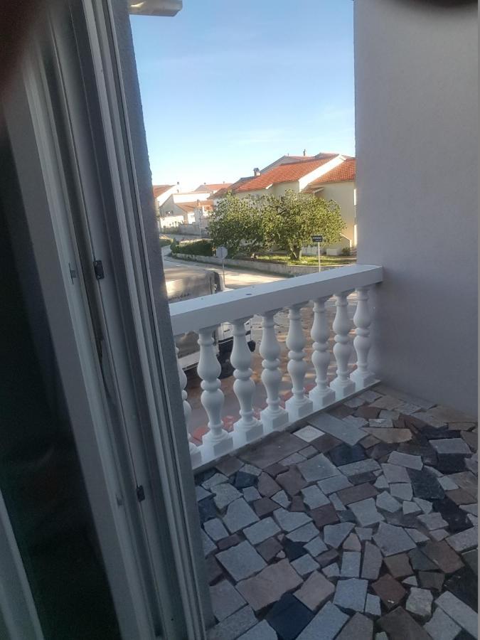 Apartments Megi Biograd Na Moru Eksteriør billede