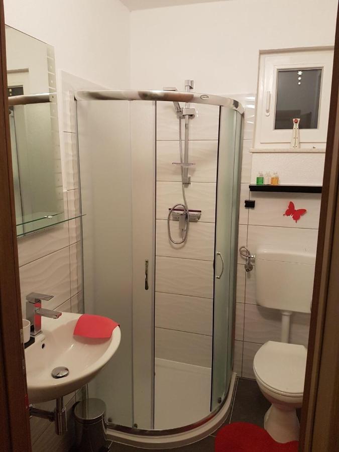 Apartments Megi Biograd Na Moru Eksteriør billede