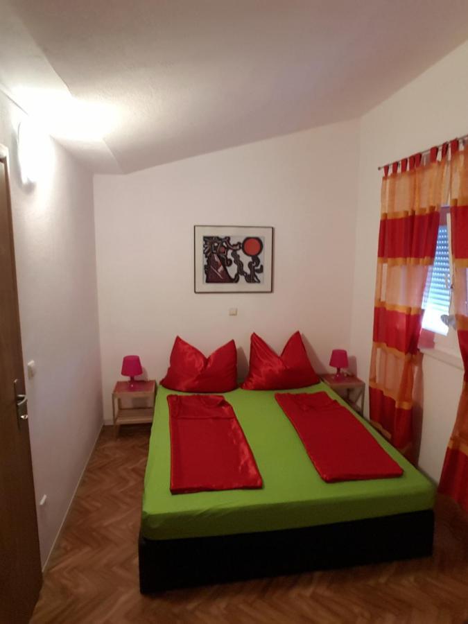 Apartments Megi Biograd Na Moru Eksteriør billede